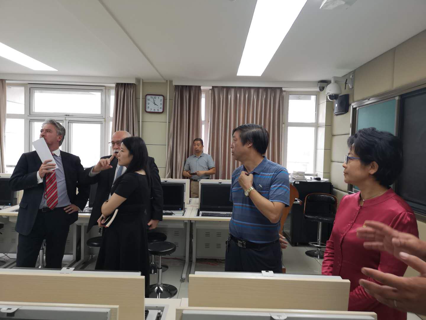 微信图片_20181004103844.jpg