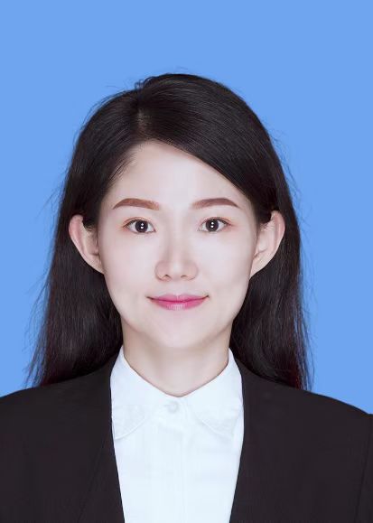 孟娜.jpg