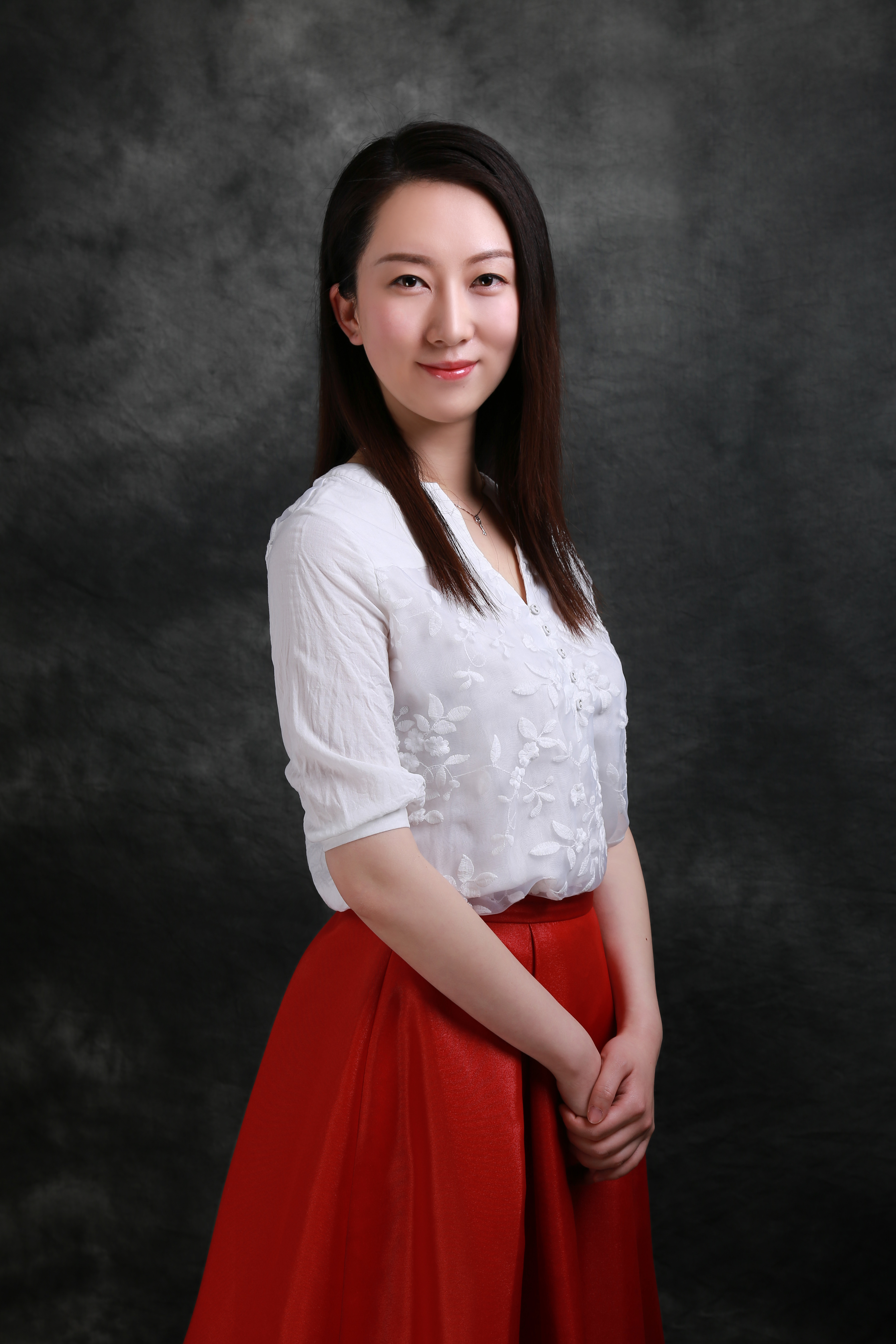 江雪婷.jpg