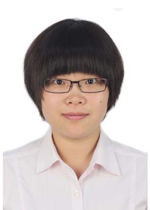 李燕萍1寸.jpg